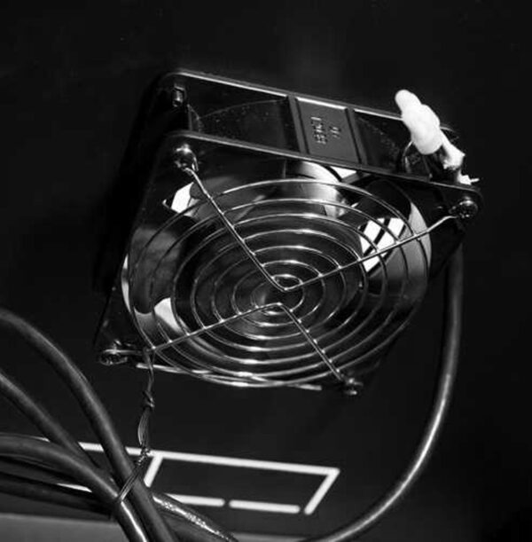 "047-WWM-0960 product image showcasing design."