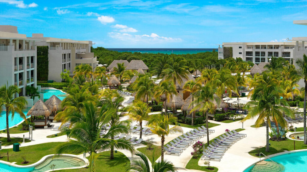 Vertical Cable Debuts at ISE EXPO 2025 – Booth #735 3 playa del carmen 1 Vertical Cable Debuts at ISE EXPO 2025 – Booth #735